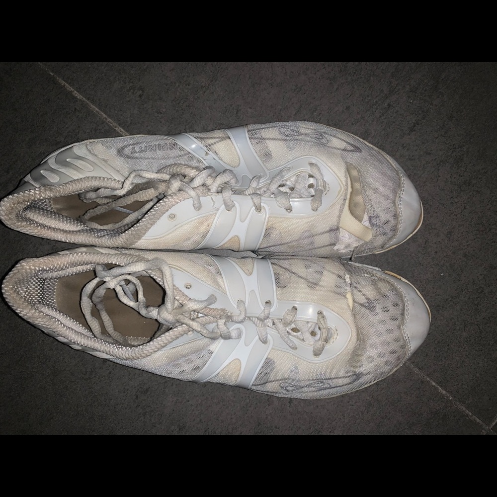 Nfinity Vengeance Cheer Shoes